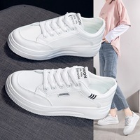 Baskets blanches pour femmes, nouvelle collection printemps-automne, élégantes, respirantes, antidérapantes, chaussures à plateforme avec semelles épaisses, chaussures décontractées pour femmes