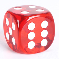 Dés de jeu en résine transparente rouge géante de 55 mm avec logo couleur personnalisé, coins arrondis lisses et points blancs