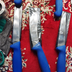 Máquina para Matar Cerdos con Motor, Cuchillas de Acero Inoxidable 304 de Alta Productividad, Palos Más Afilados para el Sacrificio de Cerdos - Product Image 3