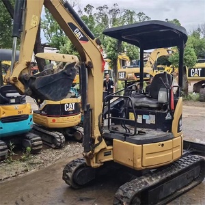 Machines d'excavatrice hydraulique sur chenilles CAT302CCR Mini excavatrice japonaise originale en bon état d'occasion CAT302C CAT301.5CR en vente - Product Image 2