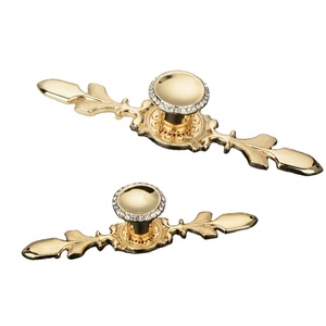 Maniglie Moderne di Lusso in Oro con Diamanti e Cristalli Incastonati per Cassetti, Armadi, Cucine e Guardaroba - Product Image 1