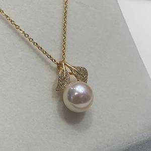 Collier pendentif en perles d'eau douce polyvalent pour femmes 2025, bijoux en argent S925 de haute qualité avec micro-défauts de lumière forte et plats - Product Image 4