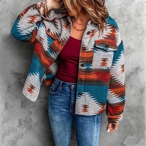 Venta al por mayor de invierno país estilo occidental bolsillos Tweed camisa chaqueta de lana abrigo <span class=keywords><strong>azteca</strong></span> chaquetas Shacket para las mujeres - Product Image 2