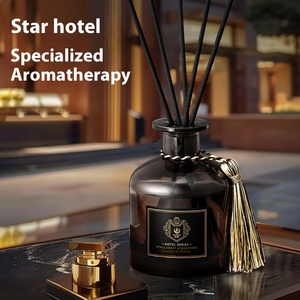 Ensemble de diffuseur de roseaux de gardénia haut de gamme adapté aux chambres et salles de bains des hôtels sans arôme de <span class=keywords><strong>feu</strong></span> et parfum longue durée - Product Image 1