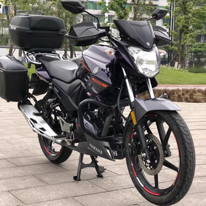 Moto <span class=keywords><strong>Yamaha</strong></span> FZ150 d'occasion, type Street/Mountain Cross-Country Rally, 250 cm³, <span class=keywords><strong>scooter</strong></span> rétro à essence, idéale pour les voyages - Product Image 1
