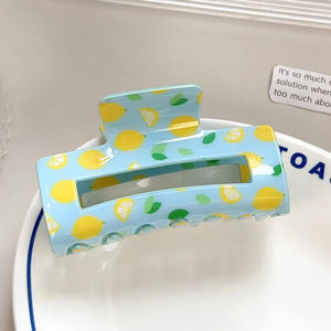 Pinzas de Pelo Rectangulares con Estampado de Frutas Dulces de Verano, Pinzas de Pelo de Plástico Huecas de 8.4 CM con Diseño de Fresa y Naranja para Mujer - Product Image 4