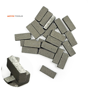 China Herramientas de diamante de alta calidad al por mayor D1200mm Fabricante de segmentos <span class=keywords><strong>para</strong></span> granito Mármol Cal Piedra Corte Hoja de sierra Soldadura - Product Image 3