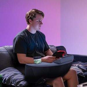 Almofada De Leitura De Espuma De Memória Macia 2 Pockets Laterais Cup Holders Almofada Confortável Gaming Lap Rest Bed Uso Do Hotel Massagem Elegante - Product Image 5