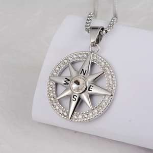 Collier Pendentif Boussole Viking <span class=keywords><strong>Pirate</strong></span> Tendance Hip Hop 2026 pour Hommes, Bijou en Acier Inoxydable Plaqué Or, Étanche et Inaltérable - Product Image 3