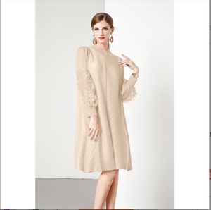 Robe mi-longue ample surdimensionnée plissée à la mode pour femmes - Product Image 6