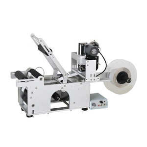 Máquina Etiquetadora de Botellas Semiautomática PFL50A para Empresas Grandes, de Alta Calidad, Precios Económicos, para Llenado y Tapado de Botellas de <span class=keywords><strong>Vino</strong></span> - Product Image 1