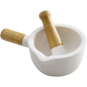 Hot Sale weißer Keramik mörser und Holz stößel sets, Knoblauch schleif schale für Küchen geschirr