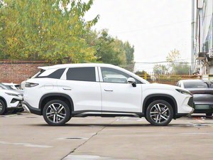BYD Song <span class=keywords><strong>L</strong></span> DM-i 2024, SUV Híbrido de Nueva Energía, 1.5L Automático, Volante a la Izquierda, Interior Oscuro, Precio de Mayoreo, Disponible - Product Image 4