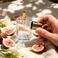 Botol Parfum Label Pribadi Logo Kustom Bulat Transparan 30ml Botol Parfum Mewah Kosmetik 50ml 100ml Botol Parfum Kaca