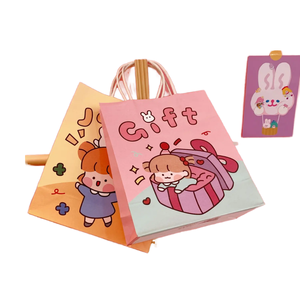 Bolsas de Regalo de Papel Kraft con Dibujos Animados Kawaii Personalizadas, Bolsas de Compras con Asa e Impresión de Logotipo Personalizado - Product Image 1