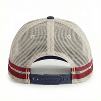 Casquette Trucker OEM en Coton Demi-Filet Personnalisée à 5 Panneaux avec Logo Tissé et Écusson Perforé – Haute Qualité pour l'Extérieur