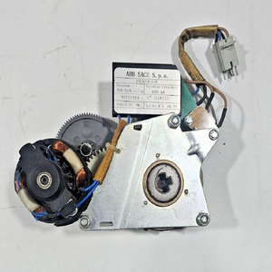 Motore di Carica Federale Sace S.<span class=keywords><strong>p</strong></span>.a 1sda038324r1 220-250vac Usato Nuovo Originale Pronto Magazzino Automazione Industriale Programmazione PLC - Product Image 1
