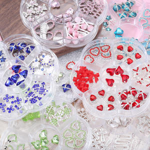 Nouveau 3D dessin animé été alliage Nail Art bijoux <span class=keywords><strong>rouge</strong></span> K9 strass <span class=keywords><strong>manucure</strong></span> charme coeur arc coupe papillon cristal résine bricolage plastique - Product Image 2