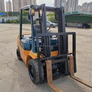 Montacargas Diésel Japonés Usado Original de 3 Toneladas 7FD30 con Tracción 4x4, Altura de Elevación de 6 Metros, 1 Año de Garantía - Precio - Product Image 6