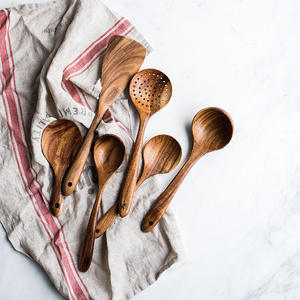 Set di 9 Utensili da Cucina Premium in Legno di Teak e Acacia, Cucchiai in Legno di Alta Qualità per Uso in Cucina - Product Image 3