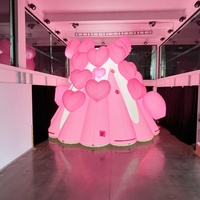 Décoration gonflable romantique pour la Saint-Valentin et les mariages, fabricant d'art gonflable, cœur d'amour gonflable personnalisé en forme de volcan