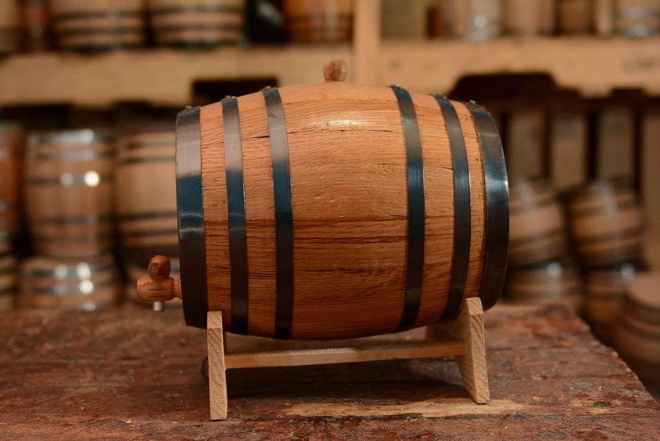 WOOD Wine Barrel - Engraved Oak 3L Customized Logo Beer Barrel