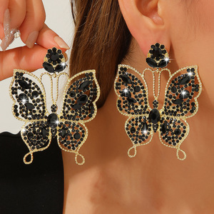 Boucles d'oreilles pendantes papillon en cristal coloré et strass, style luxe léger exagéré, pour femmes, mode niche haut de gamme, Europe et États-Unis - Product Image 4