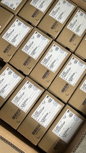 وحدة تخزين فلاش OceanStor 6810 03050MLW DV6-2*100ROCE-H بمنفذين 100 جيجابت RoCE I/O (QSFP28، 100 جيجابت RoCE/للواجهة الأمامية) - Product Image 3