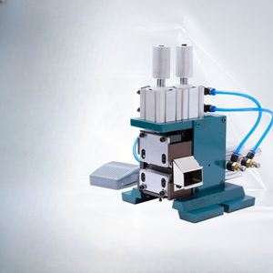 เครื่องปอกสายไฟขนาดเล็กแบบลมและไฟฟ้า 3F สำหรับสายไฟขนาดเล็ก รุ่น Hot Peeling Twisting Wire Machine - Product Image 4