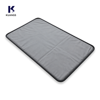 Tapis rafraîchissant pour animaux de compagnie, nouvelle version, non toxique, auto-refroidissant, personnalisable en gros, pour chiens de toutes tailles