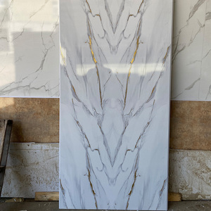 Panneau mural intérieur brillant en <span class=keywords><strong>PVC</strong></span> imitation marbre 1000*2400mm sur mesure du fabricant pour la décoration de salle de bain, en mousse plastique - Product Image 2