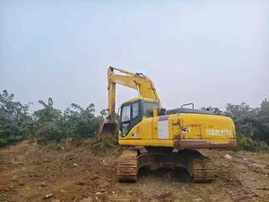 Excavadora de orugas multifunción japonesa original usada Komatsu PC220 de alta eficiencia Komatsu PC360 PC300 en buenas condiciones a la venta - Product Image 2