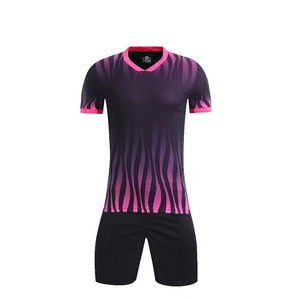 Conjunto de uniforme de fútbol con logo imprimible, de secado rápido, transpirable, para adultos, para entrenamiento deportivo. - Product Image 4