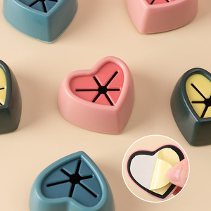 Heart-shaped Towel Holder Self-Adhesive Plastic Bathroom <b>Kitchen</b> <b>Rack</b> For Towel And Dishcloth - Product Image 3