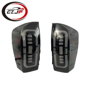 CZJF Nouveau feu arrière LED modifié pour <span class=keywords><strong>Toyota</strong></span> <span class=keywords><strong>Tacoma</strong></span> 2021 <span class=keywords><strong>2022</strong></span> 2023 2024 Feux arrière fumés Clignotants Feux <span class=keywords><strong>de</strong></span> frein Prix d'usine - Product Image 2