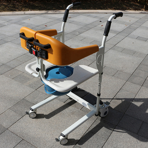 Siège d'équipement médical <span class=keywords><strong>commode</strong></span> de salle de bain chaise de salle de bain hydraulique chaise de toilette pliante réglable en hauteur de haute qualité - Product Image 2