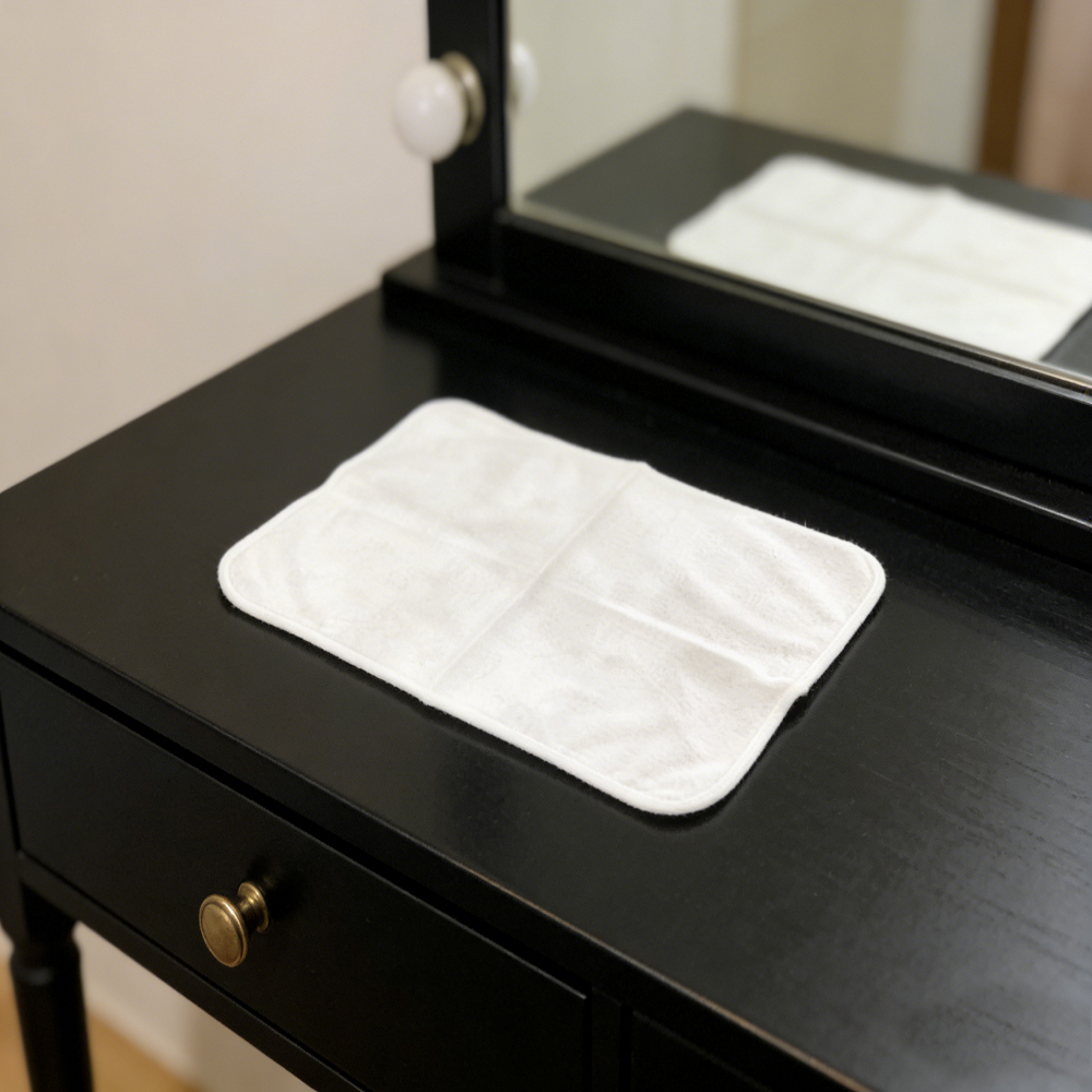 1 pezzo di struccante bianco