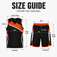 Seragam Basket Pria Geometris Hitam Oranye Kustom, Set Jersey dan Celana Pendek Jaring Sarang Lebah untuk Turnamen Basket Profesional