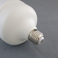 Excellente dissipation thermique maison Led ampoule boîtier en plastique haute puissance LED T ampoule lumière pour intérieur