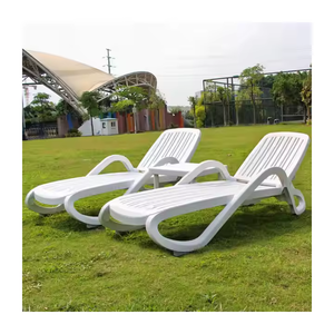 Lits de soleil de piscine pliants en <span class=keywords><strong>plastique</strong></span> portables en gros chaise longue pliable extérieure pour la commodité de spa d'hôtel de cour - Product Image 5