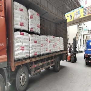 SK Solumer 851L Elastómero de Poliolefina de Ultra Baja Densidad, Resina Endurecedora para Extrusión de Espuma Automotriz Ligera, Dureza A55 - Product Image 2