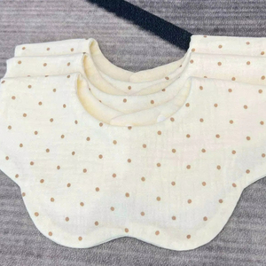 Bavoirs en coton mousseline de haute qualité pour bébé, motif floral, double couche, doux, absorbants, avec boutons-pression, taille personnalisable - Product Image 1