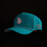 Topi Baseball 5 Panel Kustom dengan Logo Patch Karet PVC, Topi Golf Gorras Berlubang Laser Cut Tahan Air, Topi Golf Tali Polyester Hijau