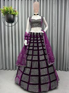 Lehenga Choli-Bordado de terciopelo viscoso, diseño moderno, a la moda, Dupatta, indio, distribuidor y distribuidor - Product Image 2