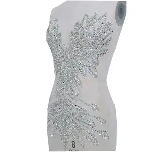 Haute Qualité De Luxe Cristal Appliques Superbe Argent Strass Paillettes À La Main Perle Cristal Applique Corsage pour Robe De Mariée