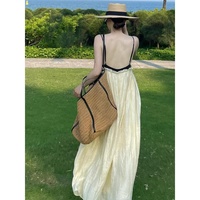 Nouveau chaud grande capacité décontracté plaine sac fourre-tout sac à main doux herbe naturelle tissé plage paille sac à la main femmes raphia sacs de plage