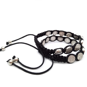 Pulsera de Nudo Chino Tejida con Aleación Benedictina, Ajustable, Hecha a Mano, con Cuentas, Unisex, para Regalo - Product Image 1