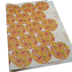 กระดาษคราฟท์สีขาวบางพิมพ์โลโก้ตามสั่ง สำหรับห่ออาหาร ขนม ของขวัญ และเบเกอรี่ - Product Image 1