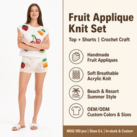 Haut en tricot artisanal personnalisé OEM & ODM pour femme, blanc, motif fraise, col rond, manches courtes, appliqué, en acrylique, mode estivale chic, vente en gros