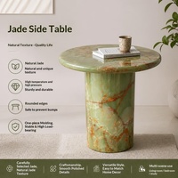 Table d'appoint ronde en marbre vert 750 mm, style côtier australien moderne, table en pierre sur piétement organique, table d'appoint de luxe AU EAU